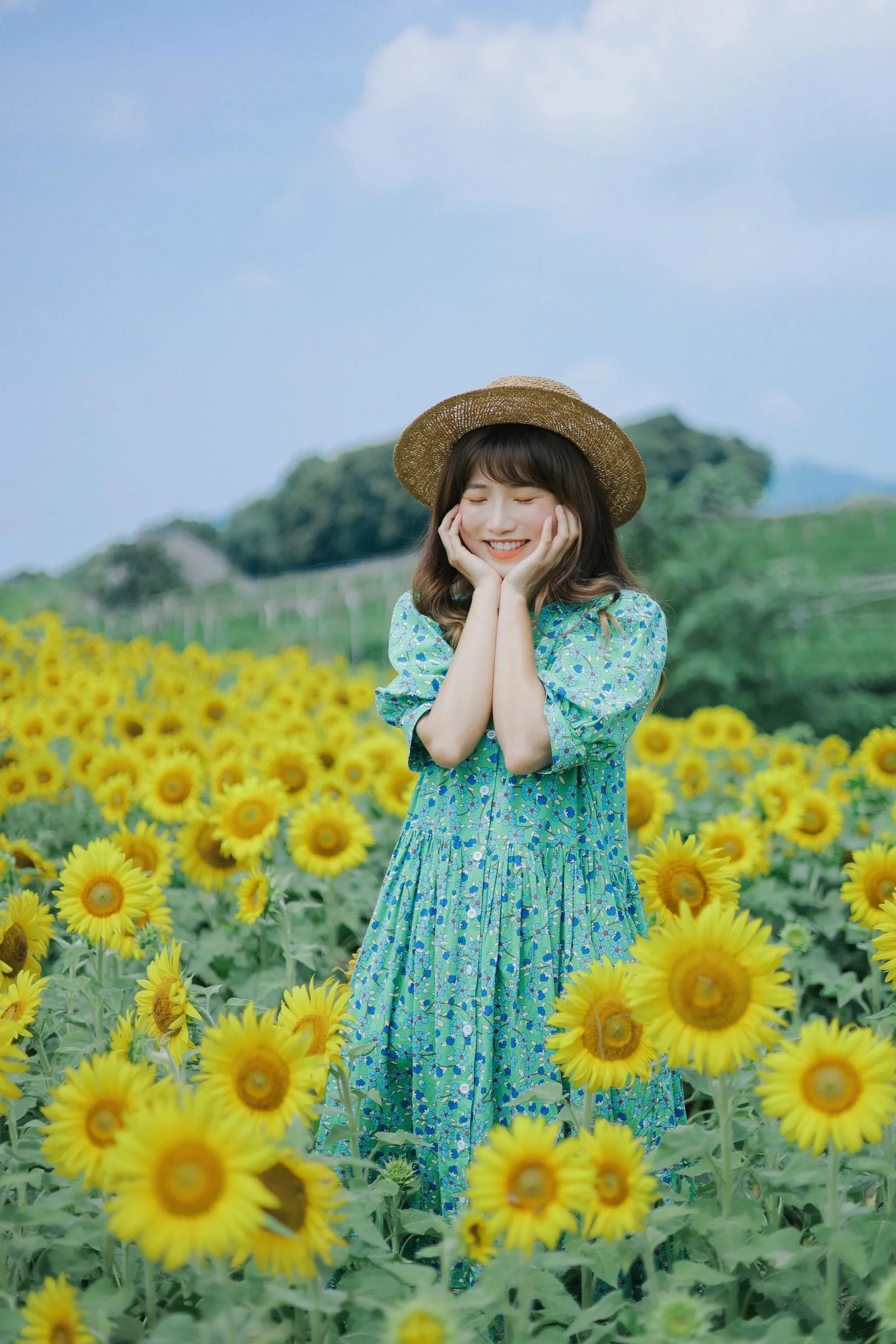 [YITUYU艺图语]2022.07.12 向日葵的夏日 蓝胖子- [33P]插图1